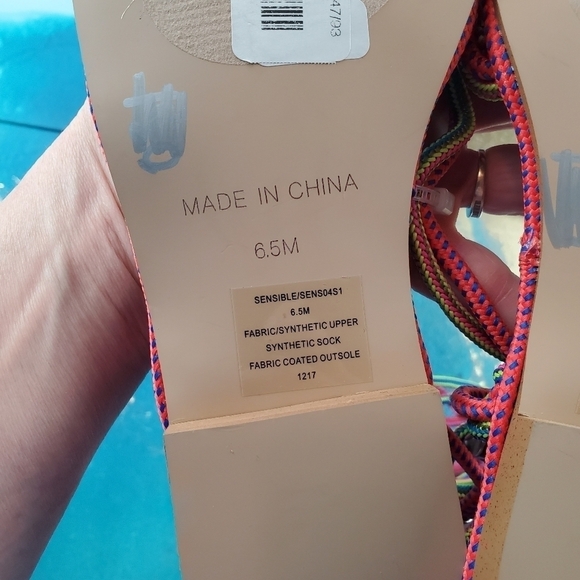 Steve Madden 6.5 Sensible Sandals in Multicolor Pink Blue Yellow tie wrap Ankle‎ - Picture 4 of 11